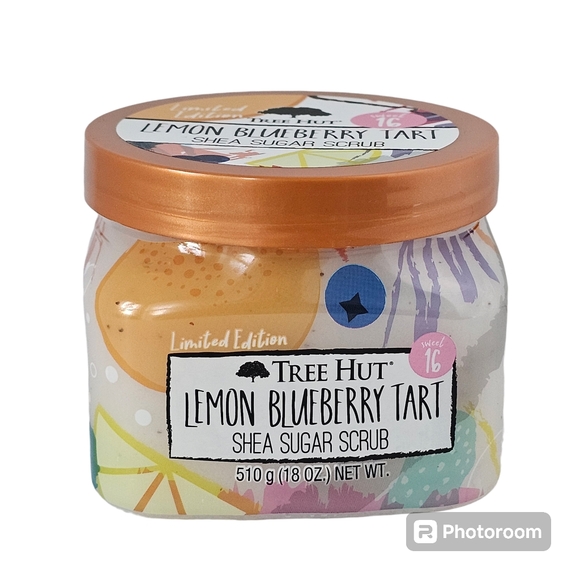 TREE HUT Other - TREE HUT LEMON BLUEBERRY TART SUGAR SCRUB